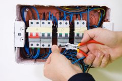 电工维修必备的十大原则与四大实践方法