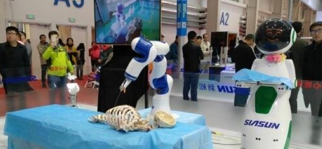 “内忧外患”逼出来的中国工业机器人“摇篮”原来在东北