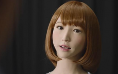 面对最逼真的人形机器人， 如何证明自己是人？